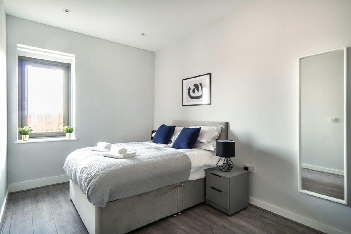 Modern & Spacious 2 Bed Apartment In Waterloo Liverpool מראה חיצוני תמונה